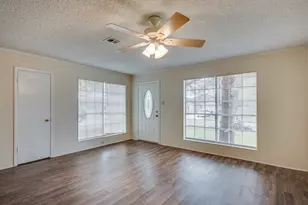 3809 Wood Sorrel Dr, Dickinson, TX 77539 - Photo 2
