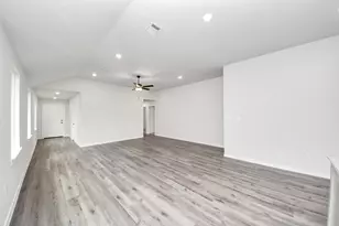 18720 Loom dr, Conroe, TX 77306 - Photo 12