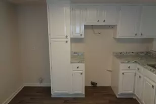 701 Foster Dr, Conroe, TX 77301 - Photo 10