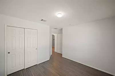 2910 Halcyon Time Trail, Houston, TX 77045 - Photo 6