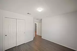 2910 Halcyon Time Trail, Houston, TX 77045 - Photo 6