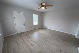 1006 Studewood St, Houston, TX 77008 - Photo 4