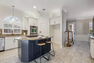 15415 Rocky Oak Ct, Houston, TX 77059 - Photo 12