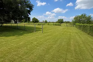 809 Campbell Rd, Eagle Lake, TX 77434 - Photo 6