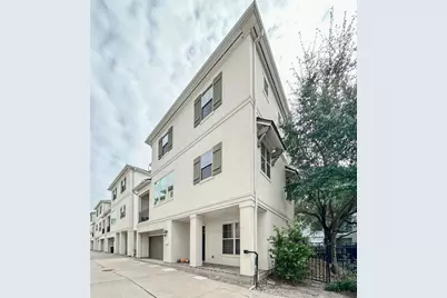 2 Hermann Park Court, Houston, TX 77021 - Photo 1
