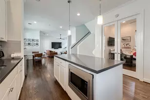 2 Hermann Park Ct, Houston, TX 77021 - Photo 8