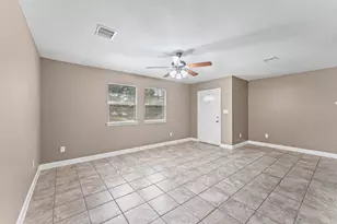 5107 Gren St, Houston, TX 77021 - Photo 8