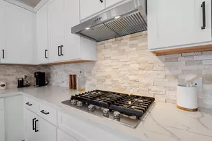 1294 County Road 5100, Cleveland, TX 77327 - Photo 8