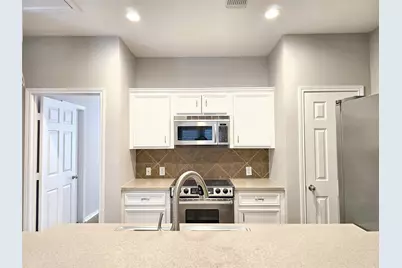 2211 Runnels Street, Houston, TX 77003 - Photo 8