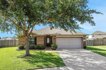 9106 Sunrise Court, Hitchcock, TX 77563 - Photo 1