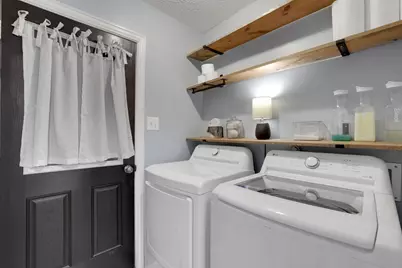 9106 Sunrise Court, Hitchcock, TX 77563 - Photo 16