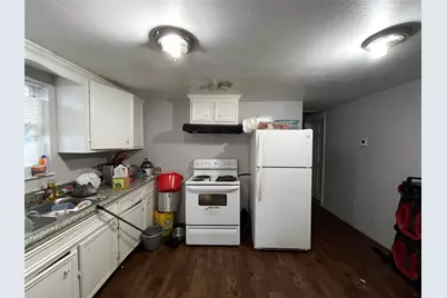 7928 Buchanan Street, Houston, TX 77029 - Photo 6