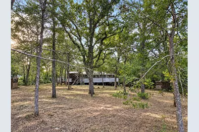 147 Alum Creek Drive, Cedar Creek, TX 78612 - Photo 10