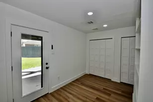 10610 Fleming Dr, Houston, TX 77013 - Photo 26