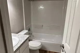 2825 Bellefontaine St, Houston, TX 77025 - Photo 8
