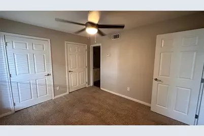 2825 Bellefontaine Street #142A, Houston, TX 77025 - Photo 6