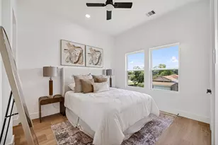 7836 Nashville St Unit A/B St, Houston, TX 77028 - Photo 18
