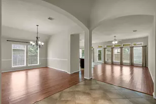 12938 Buchanan Oaks Ln, Houston, TX 77044 - Photo 12