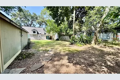 2310 Centennial Street, Liberty, TX 77575 - Photo 40