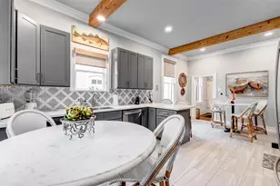 1711 Winnie St, Galveston, TX 77550 - Photo 18