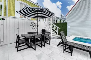 1711 Winnie St, Galveston, TX 77550 - Photo 32