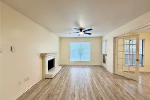 2120 Wilcrest Dr, Houston, TX 77042 - Photo 2