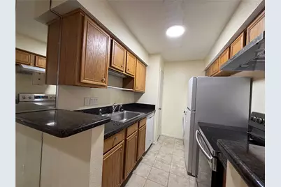 2120 Wilcrest Drive #121, Houston, TX 77042 - Photo 12