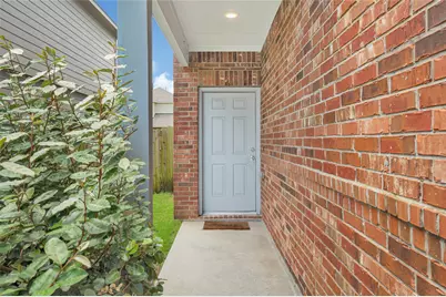 6518 Wenlock Drive, Houston, TX 77048 - Photo 2