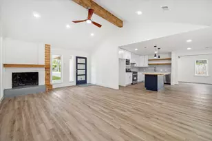9319 Carousel Ln, Houston, TX 77080 - Photo 2