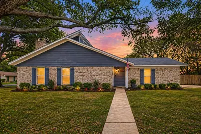 2306 Bunton Drive, El Campo, TX 77437 - Photo 6