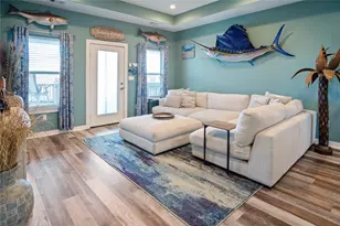 957 S Cove, Crystal Beach, TX 77650 - Photo 6