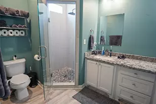 957 S Cove, Crystal Beach, TX 77650 - Photo 16