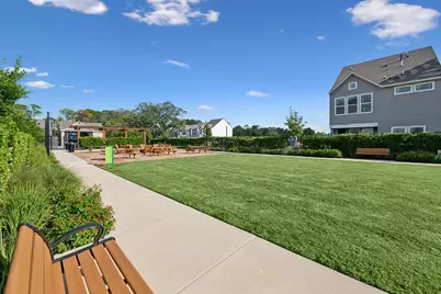 16024 Hayes Park Drive, Houston, TX 77079 - Photo 12
