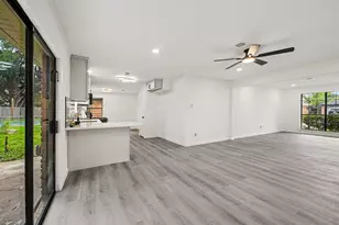 7607 Grape St, Houston, TX 77074 - Photo 6