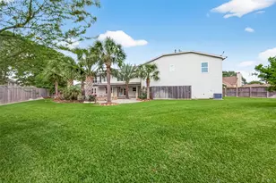 903 Sugarfield Ct, Sugar Land, TX 77498 - Photo 36