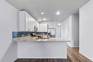 2024 Cedar Tree Ct, Conroe, TX 77301 - Photo 8