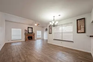 5110 Prairie Creek Dr, Houston, TX 77084 - Photo 6