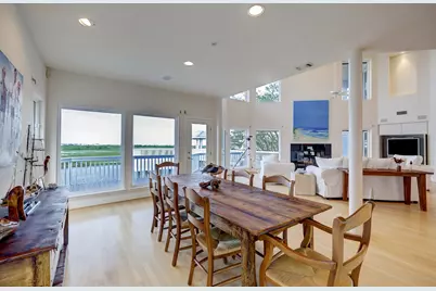 13243 Binnacle Way, Galveston, TX 77554 - Photo 12