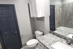 8121 Claiborne St, Houston, TX 77078 - Photo 14