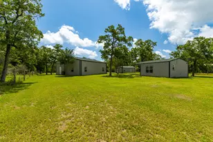 1072 Papenberg Ln, Columbus, TX 78934 - Photo 24