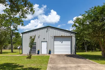 1072 Papenberg Lane, Columbus, TX 78934 - Photo 4
