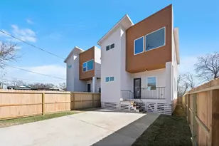 2208 Des Chaumes, Houston, TX 77026 - Photo 2