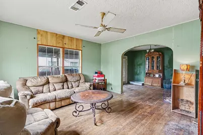 1012 Clear Lake Road, Highlands, TX 77562 - Photo 8