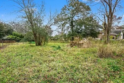1012 Clear Lake Road, Highlands, TX 77562 - Photo 24
