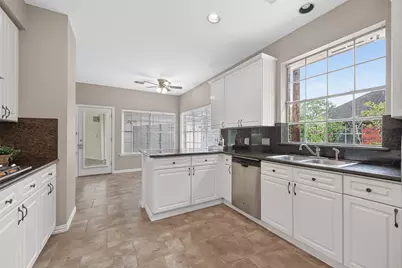 5522 Whisper Ridge Drive, Sugar Land, TX 77479 - Photo 24