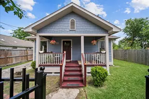 1906 Chew St, Houston, TX 77020 - Photo 2