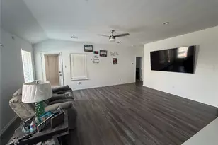 813 Brazos Trl, Dayton, TX 77535 - Photo 10