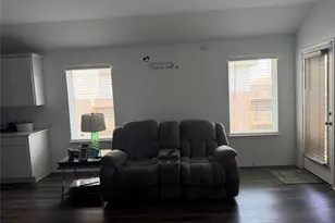 813 Brazos Trl, Dayton, TX 77535 - Photo 2