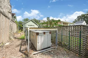 806 English St, Houston, TX 77009 - Photo 38