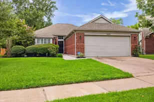 15303 Laurel Knoll Cir, Cypress, TX 77433 - Photo 1